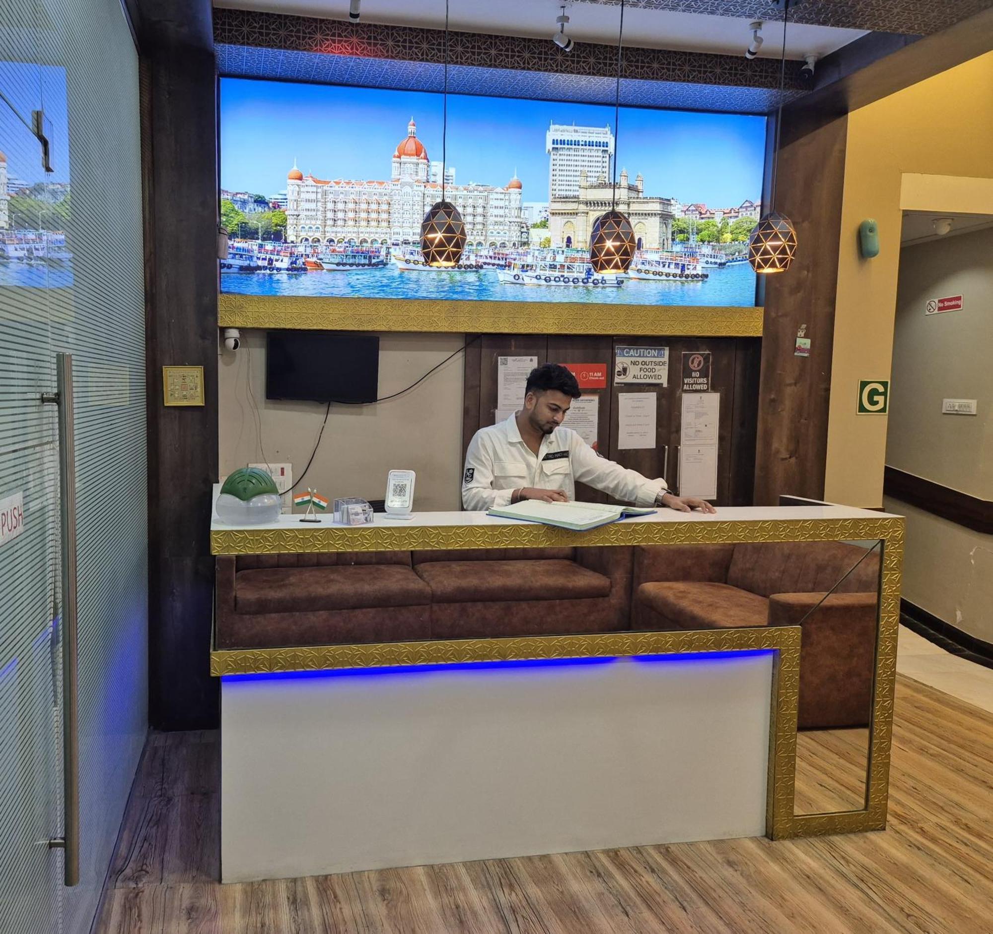 Blue Box Terminal 2 3* Mumbai